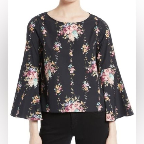 Alice and Olivia Flared Sleeve Printed Top - Picture 1 of 10